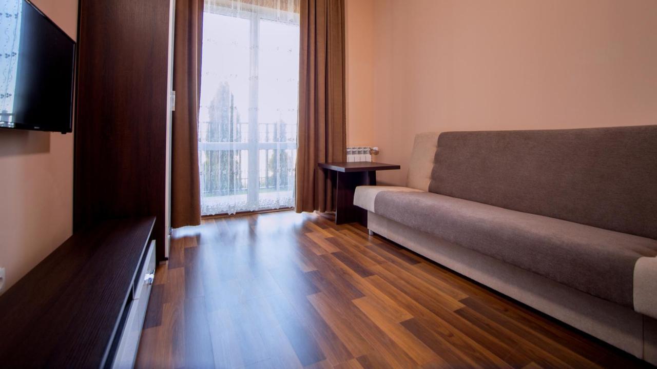 Wesola Apartamenty Wolka Kosowska Exteriér fotografie