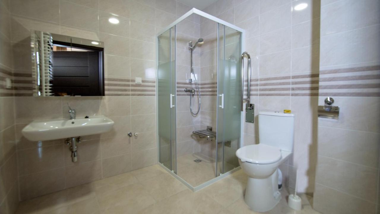 Wesola Apartamenty Wolka Kosowska Exteriér fotografie