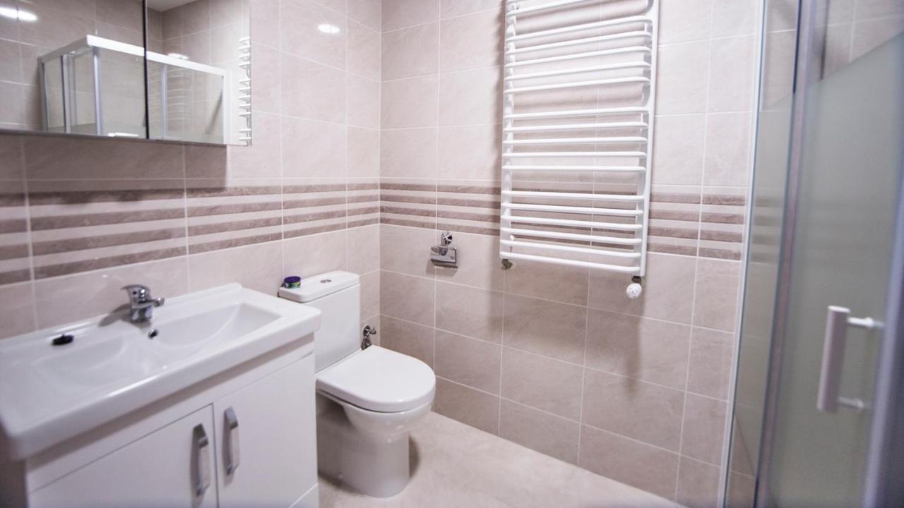 Wesola Apartamenty Wolka Kosowska Exteriér fotografie